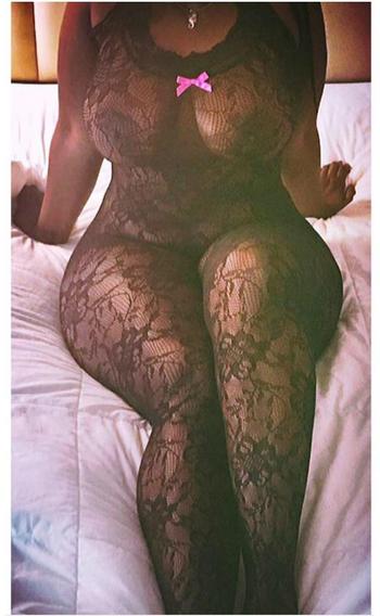 , 21 African American female escort, Winnipeg