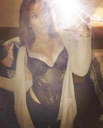 , 19  female escort, Winnipeg