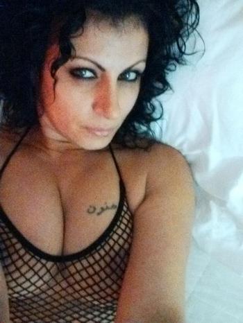 , 35  female escort, Winnipeg