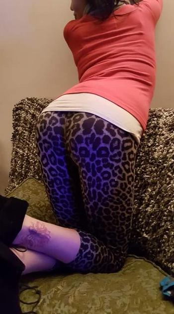, 25  female escort, Winnipeg