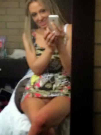 , 26  female escort, Winnipeg