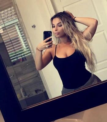 , 26  female escort, Winnipeg