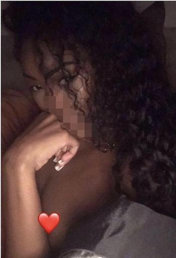 , 21  female escort, Winnipeg