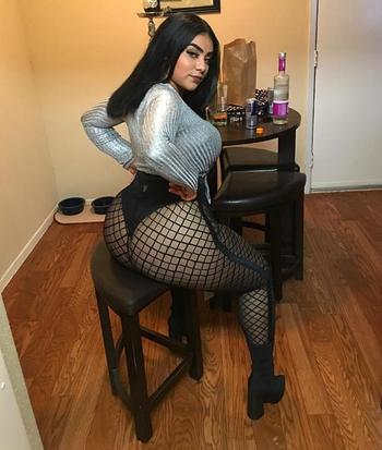, 23  female escort, Winnipeg