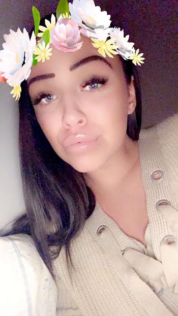 , 21  female escort, Winnipeg