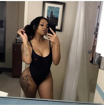 , 23  female escort, Winnipeg