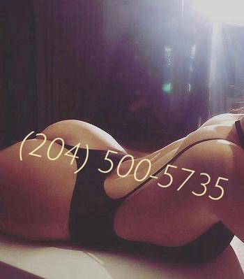 , 21 Latino/Hispanic female escort, Winnipeg