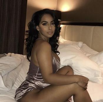 , 20  female escort, Winnipeg