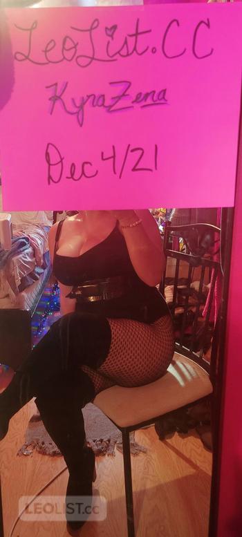Kyra Zena Xo, 22 Mixed female escort, Winnipeg