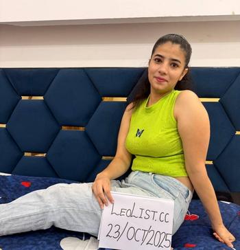 Jaanvi kaur, 23 Indo Canadian female escort, Winnipeg