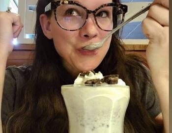 Sheryll, 25 Caucasian/White female escort, Winnipeg