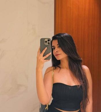 Preeti, 22 Indo Canadian female escort, Winnipeg