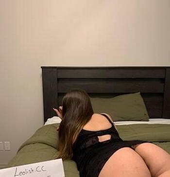 Kat, 24 Caucasian/White female escort, Winnipeg
