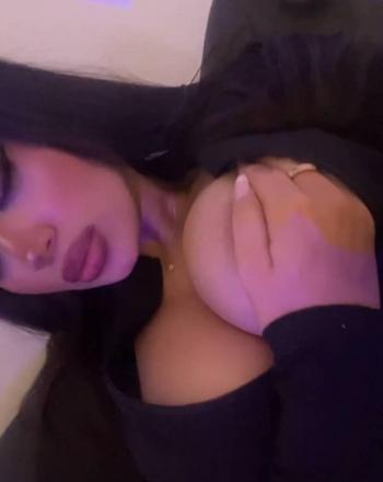 Kayla, 18 Caucasian/White female escort, Winnipeg