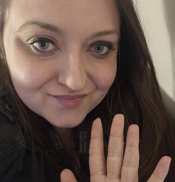 Nova, 29 Caucasian/White female escort, Winnipeg