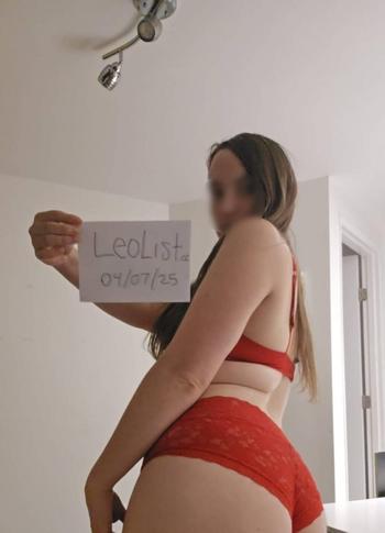 Maisey, 26 Caucasian/White female escort, Winnipeg