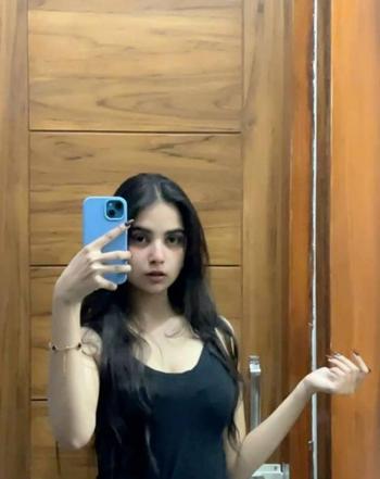 Preeti, 23 Asian female escort, Winnipeg