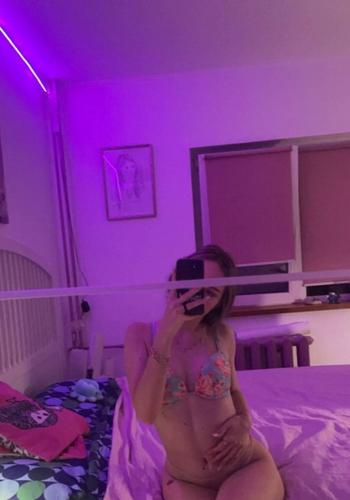 Queen dee, 28 Asian female escort, Winnipeg