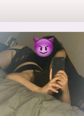 Tatiana & Tasha, 25 Mixed female escort, Winnipeg