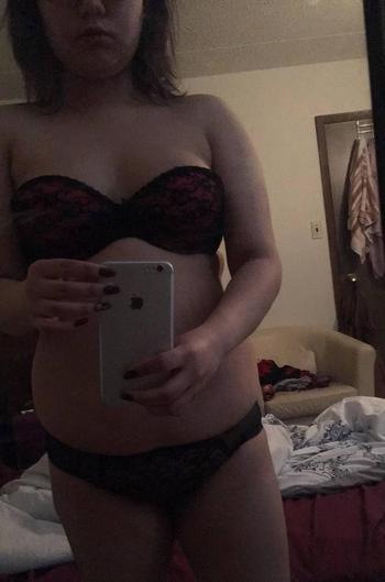 Deeclemons, 19 Indian female escort, Winnipeg