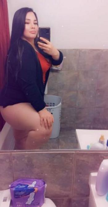 2048174088, female escort, Winnipeg